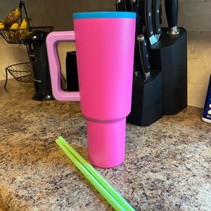 Simple modern 40 oz retro